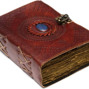Diario in pelle vintage per uomo e donna, carta con bordo frastagliato fatta a mano con chiave antica, diario dall'aspetto antico, diario personale, diario classico