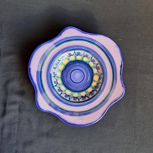 Retro bowl / fruit bowl Lila from Flora Holland ceramics