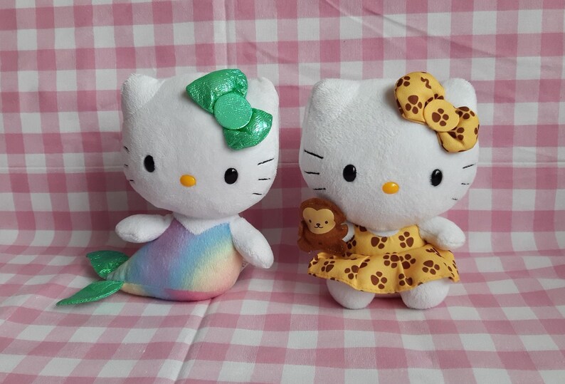 2 Hello Kitty cuddly toys from Ty image 1