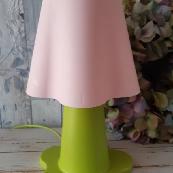 Ikea Mammut plastic children's room table lamp