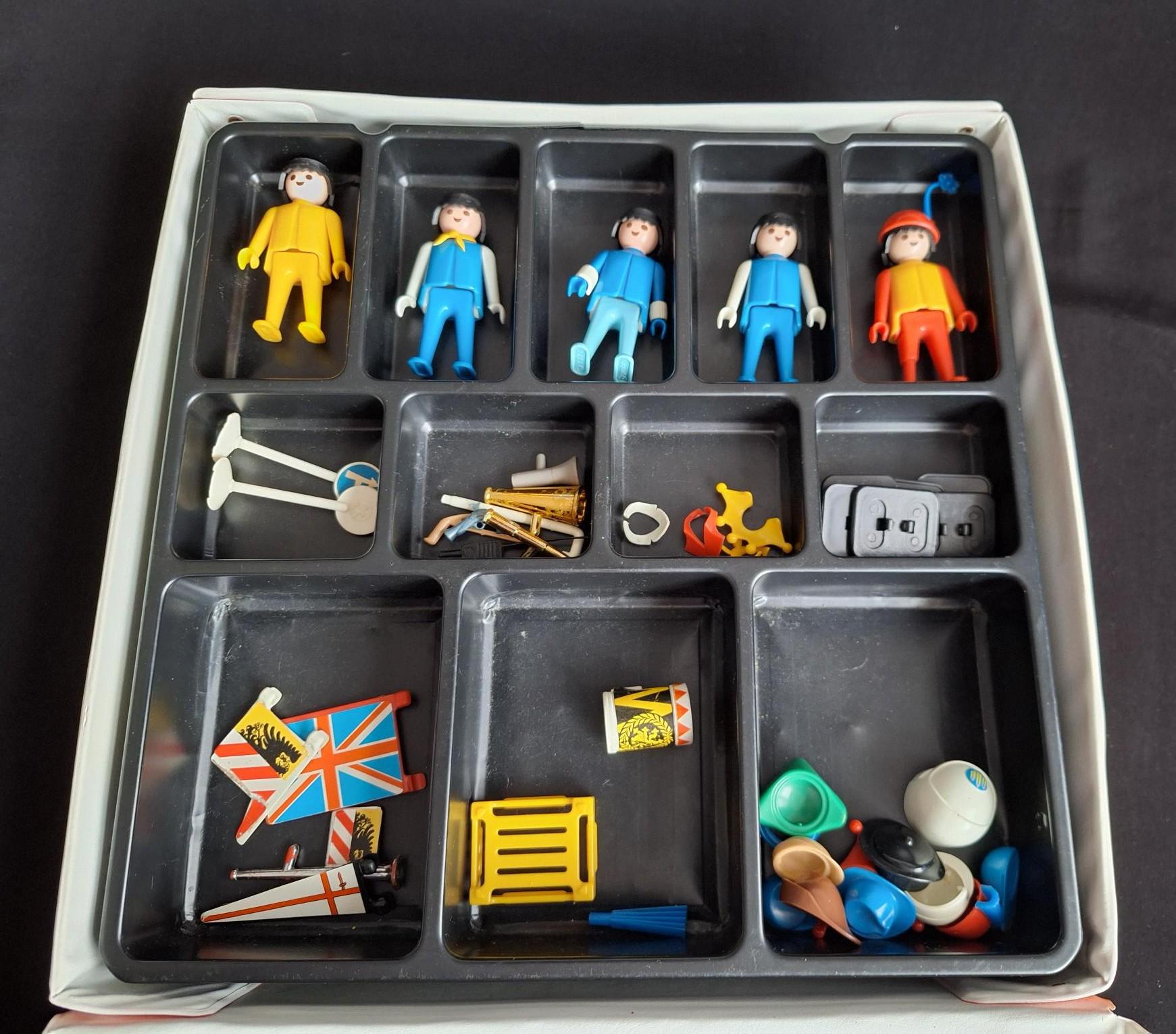 PLAYMOBIL VALISE ROUGE Accessoire Transport Bagage Vintage EUR 2,00