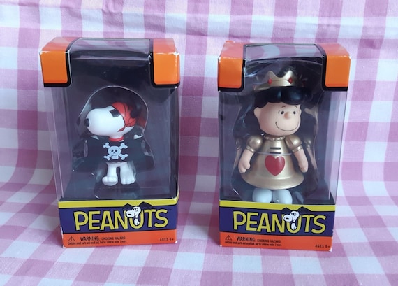 Peanuts Snoopy and Lucy Halloween Figures - Etsy