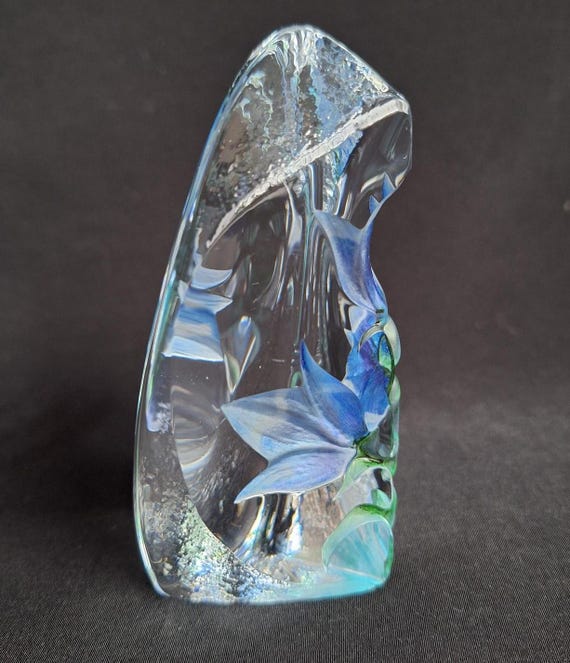 Crystal Sculpture With Blue Flower by Mats Jonasson - Etsy