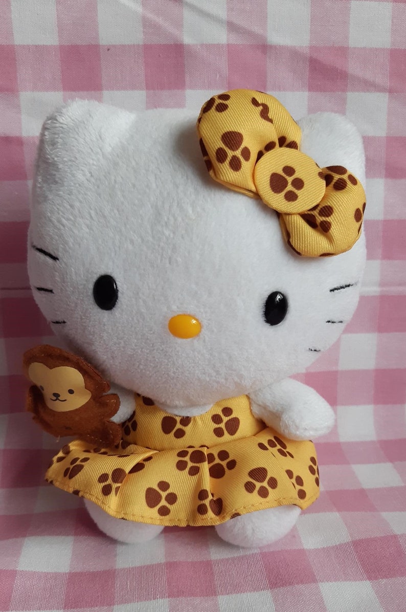 2 Hello Kitty cuddly toys from Ty image 5