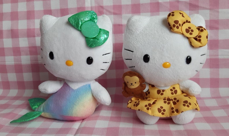 2 Hello Kitty cuddly toys from Ty image 2