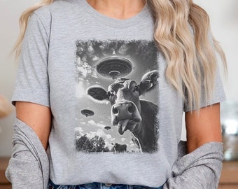 Tshirt drôle vache OVNI, chemise graphique extraterrestre rétro des années 90, t-shirt mignon de style vintage, t-shirt cool meme vache, t-shirt enlèvement d'aliens selfie agriculture