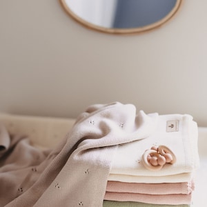 Organic Cotton Baby Blanket Newborn Blanket Pastel Knitted Blanket Swaddle Blanket Wrap Blanket Stroller Blanket Cuddly Blanket Warm Pad 90 x 70 cm