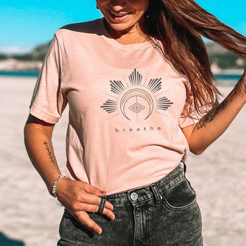 Breathe Boho T-Shirt – Unisex Yoga Meditation Tee