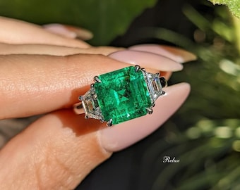 Emerald Ring Colombian Green Step Asscher Cut Gemstone Engagement Ring with Trapezoid Moissanite Diamond Rings for women gift Solid Gold