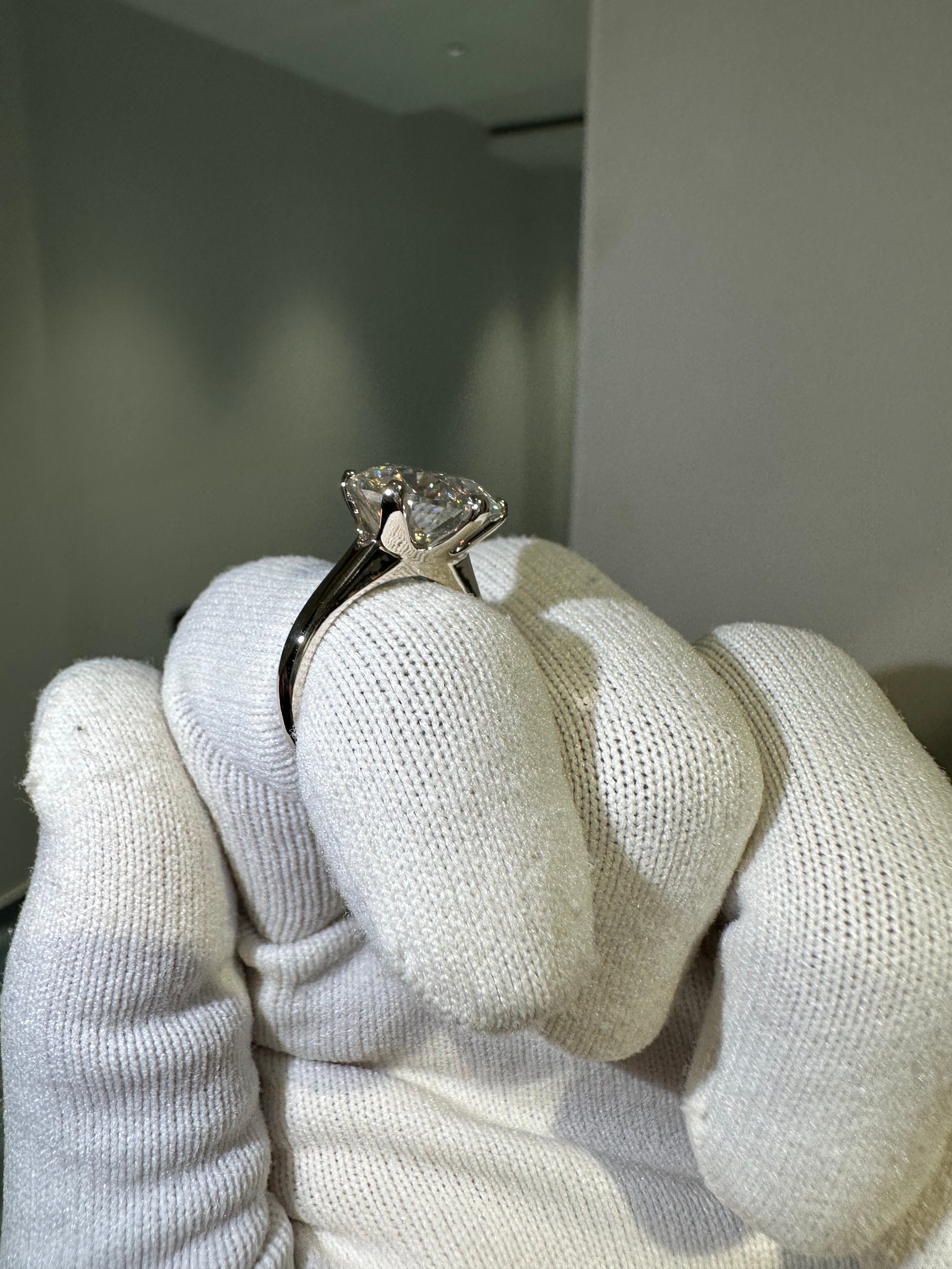 European Style Vintage Moissanite Ring | Luxury Round Engagement Diamond Ring | Classic old Set Round | Antique 6 Prong Wedding Ring