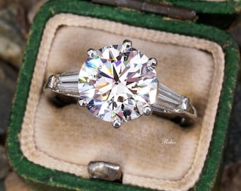 Vintage Moissanite Engagement Ring: Round Cut with Baguette Accents