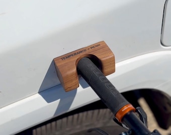 Magnetic Bike Handlebar Holder  - Vehicle Mount Trailhead Stand