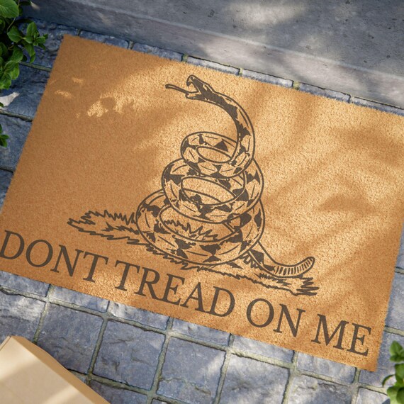 Gadsden Flag Doormat - Durable Coconut Fiber Mat with Black Vinyl Backing - Perfect Entryway Welcome Mat for History Buffs and Patriots