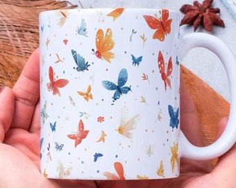 Mug papillon personnalisé : cadeau en céramique éclatant