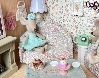 Miniature Sofa - Katie & Millie Liberty Print - Maileg - Dollhouse - 12th scale
