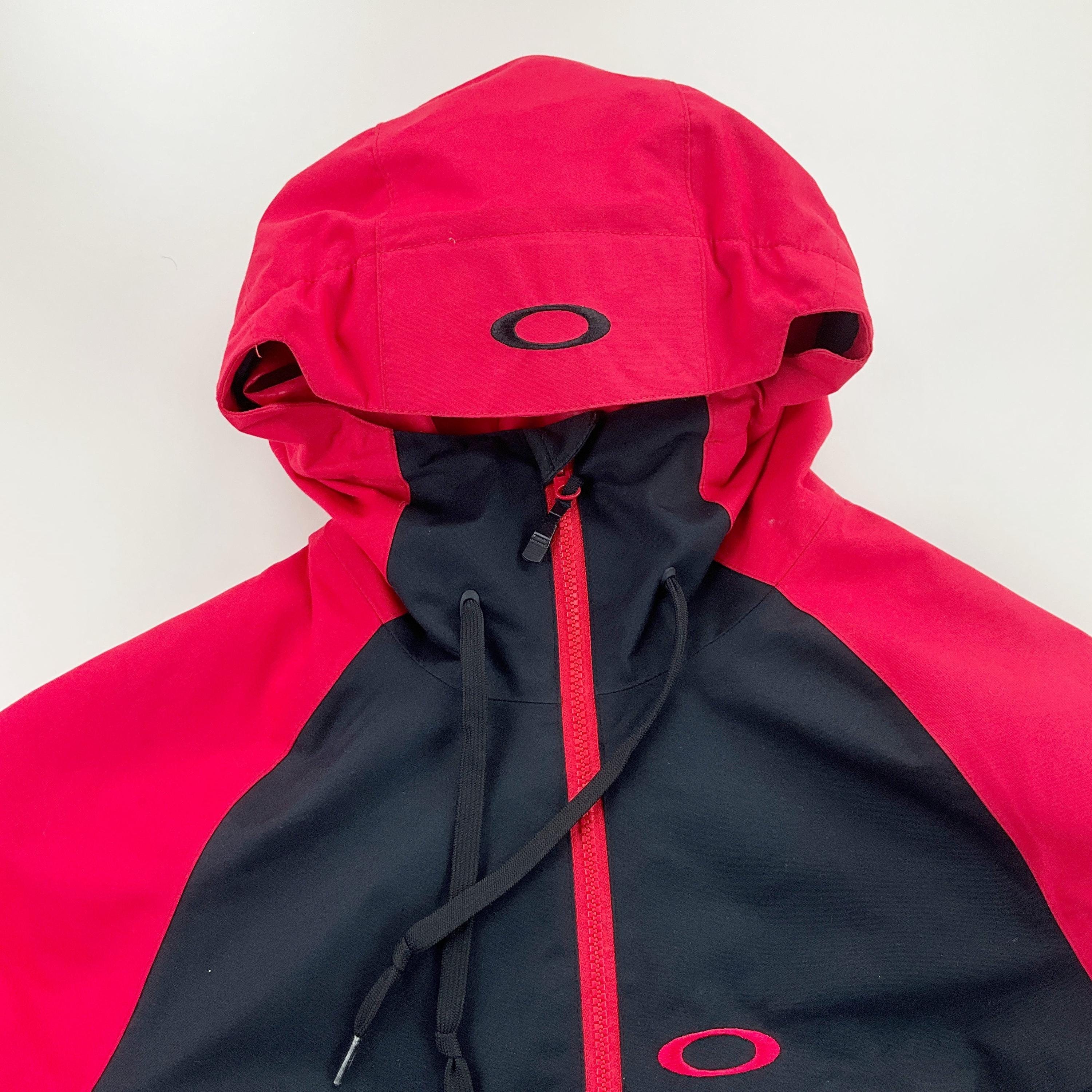 Modern Y2K Oakley Outdoor Ski Jacke - Small Size Men Overcoat Male