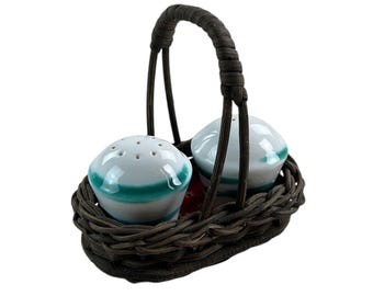 ヴィンテージ グムンドナー ケラミック セット：グリーンの炎模様の