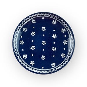 Austria Pintado a mano Gmundner Keramik Dessertteller Dirndl Blau Ø20cm Platos Keramos hechos a mano