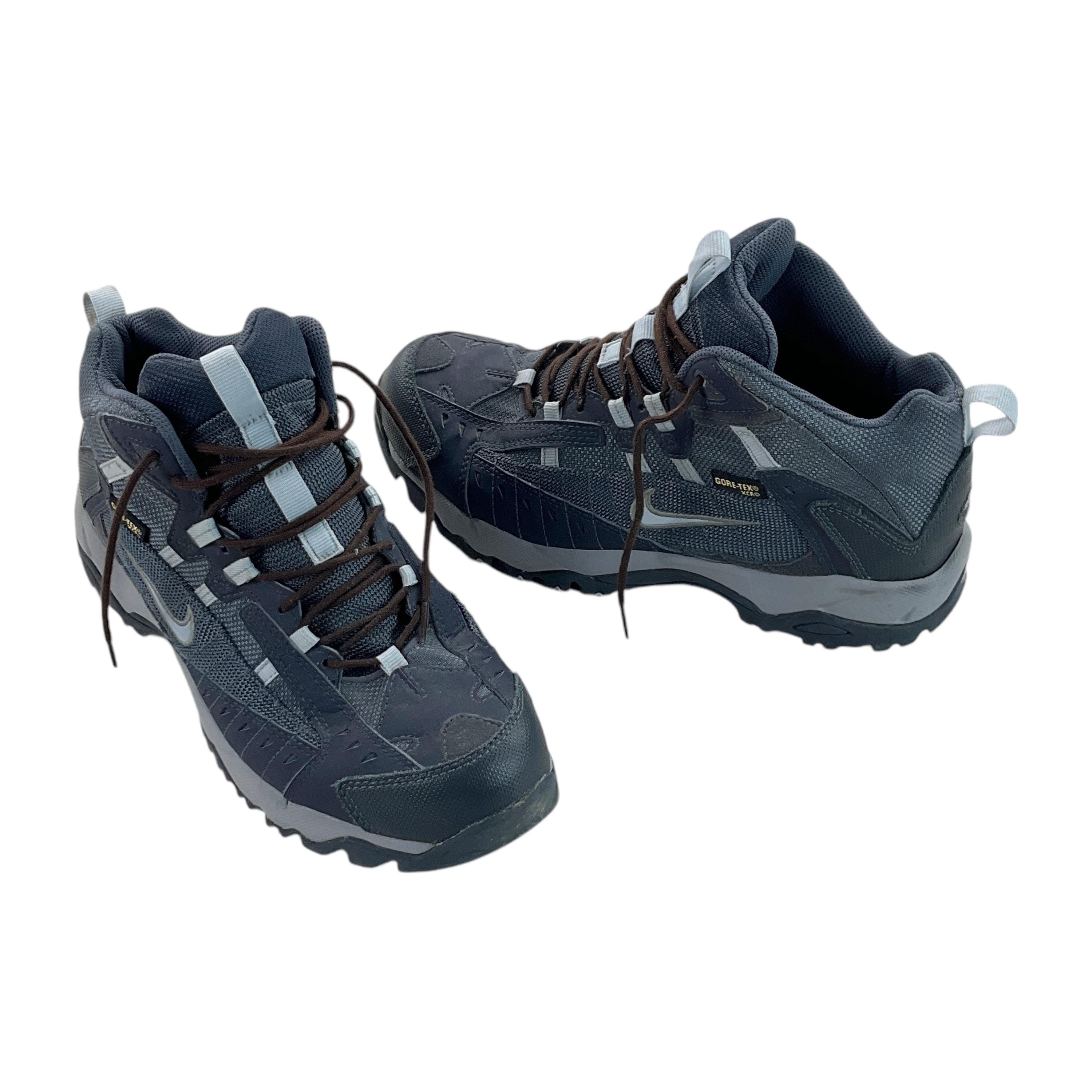 female acg boots