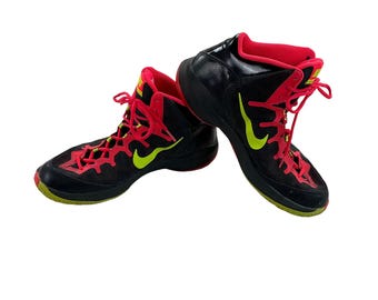 Modern Nike Sneaker - EUR45 Size Men Shoes Male pre-owned Sneaker