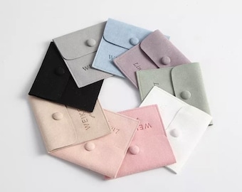 Enveloppes personnalisées de bijoux de logo de 50 pièces, pochettes personnalisées de bijoux de 50 pièces, sacs personnalisés de logo pour des bijoux, sacs de bijoux de velours