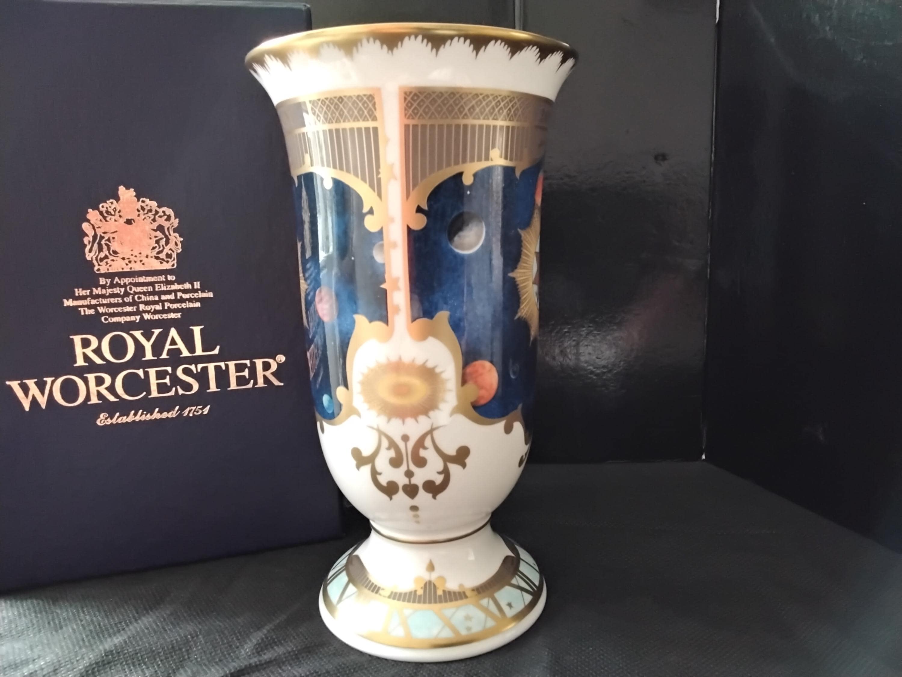 ヴィンテージ ロイヤルウースター ミレニアム花瓶 - Etsy 日本