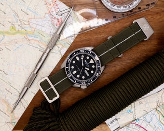 Marine Nationale Parachute Elastic Watch Strap ( 20mm - 22mm ) Forest Green White