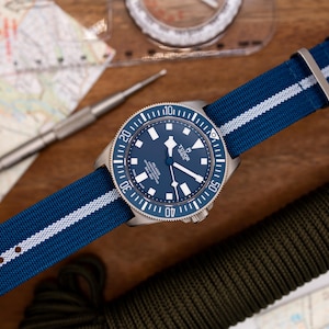 Premium Nylon Braided Ribbed Single Pass Watch Strap (20mm - 22mm ) Navy Blue Silver