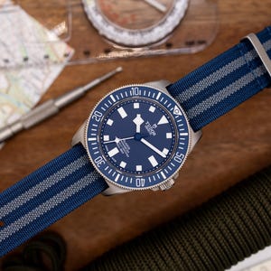 Premium Nylon Braided Ribbed Single Pass Watch Strap (20mm - 22mm ) Navy Blue Grey Bond