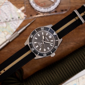 Pulseira de relógio de nylon trançado premium com nervuras de passagem única (20 mm - 22 mm) Preto cáqui