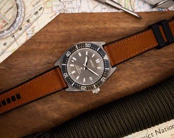 Premium Hybrid Leather FKM Rubber Two Piece Watch Strap (20mm - 22mm) Light Brown Tan - Quick Release Spring Bars