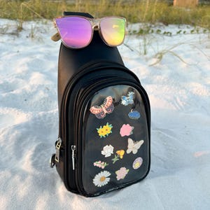Lapelling ITA Bag: Black Faux Leather Crossbody Pin Display