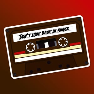 Oasis - Don&#39;t Look Back In Anger - Retro Cassette - Classic T-Shirt