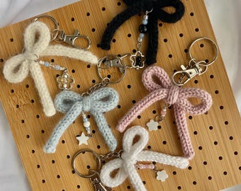 手作りのリボンキーホルダー - Etsy 日本