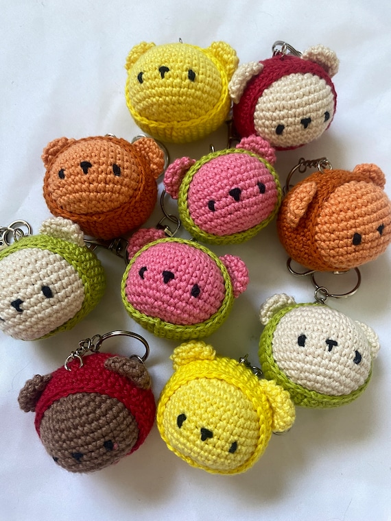 ニ*生様 かたつむりさんのあみぐるみキーホルダー◎ カタツムリのあみぐるみキーホルダー｜YNS FAIR TRADE