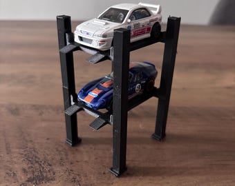 Gegoten autolift: 1/64, 1/24, 1/18