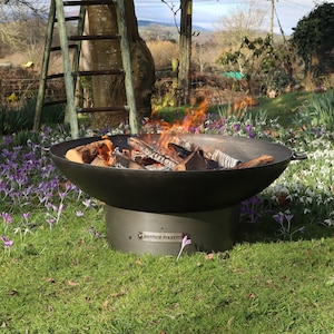 Brasero británico de 70 cm con base