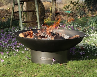 70cm British Fire Pit with Base