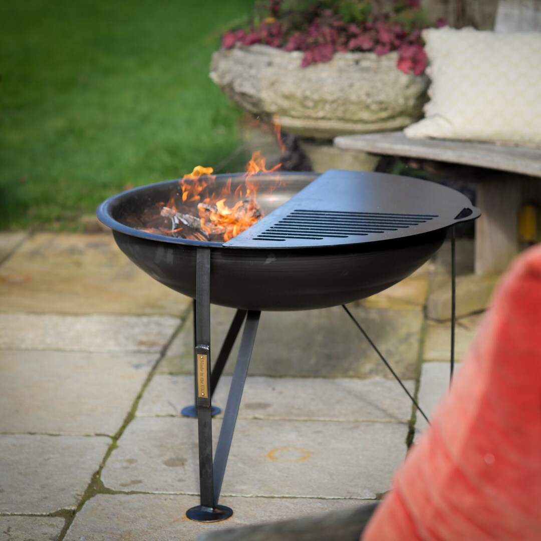 V60 British Fire Pit With BBQ Rack - Etsy