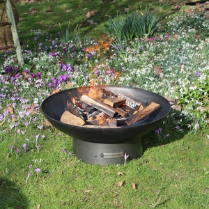 80cm British Fire Pit with Base