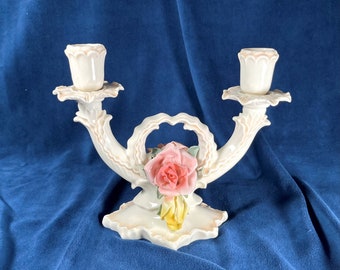 Candelabro alemán vintage de la década de 1920, porcelana alemana Karl Ens Volkstedt, decoración de mesa clásica.