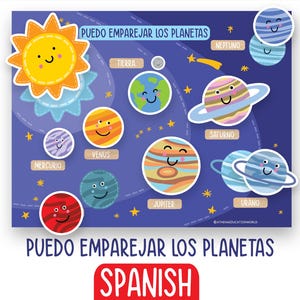 Puede incluir: Un gráfico educativo colorido con ilustraciones de los planetas de nuestro sistema solar. Los planetas se representan como caras de dibujos animados con expresiones sonrientes. El gráfico está etiquetado en español con los nombres de los planetas: "PUEDO EMPAREJAR LOS PLANETAS" y "SPANISH".