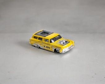 Vintage Hot Wheels MoonEyes Car: Metallic Yellow Diecast (2002, Spain)