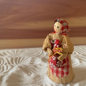 Sandplay, sandtray miniature: Abundant Female, Mother Symbol, Vintage, Handmade