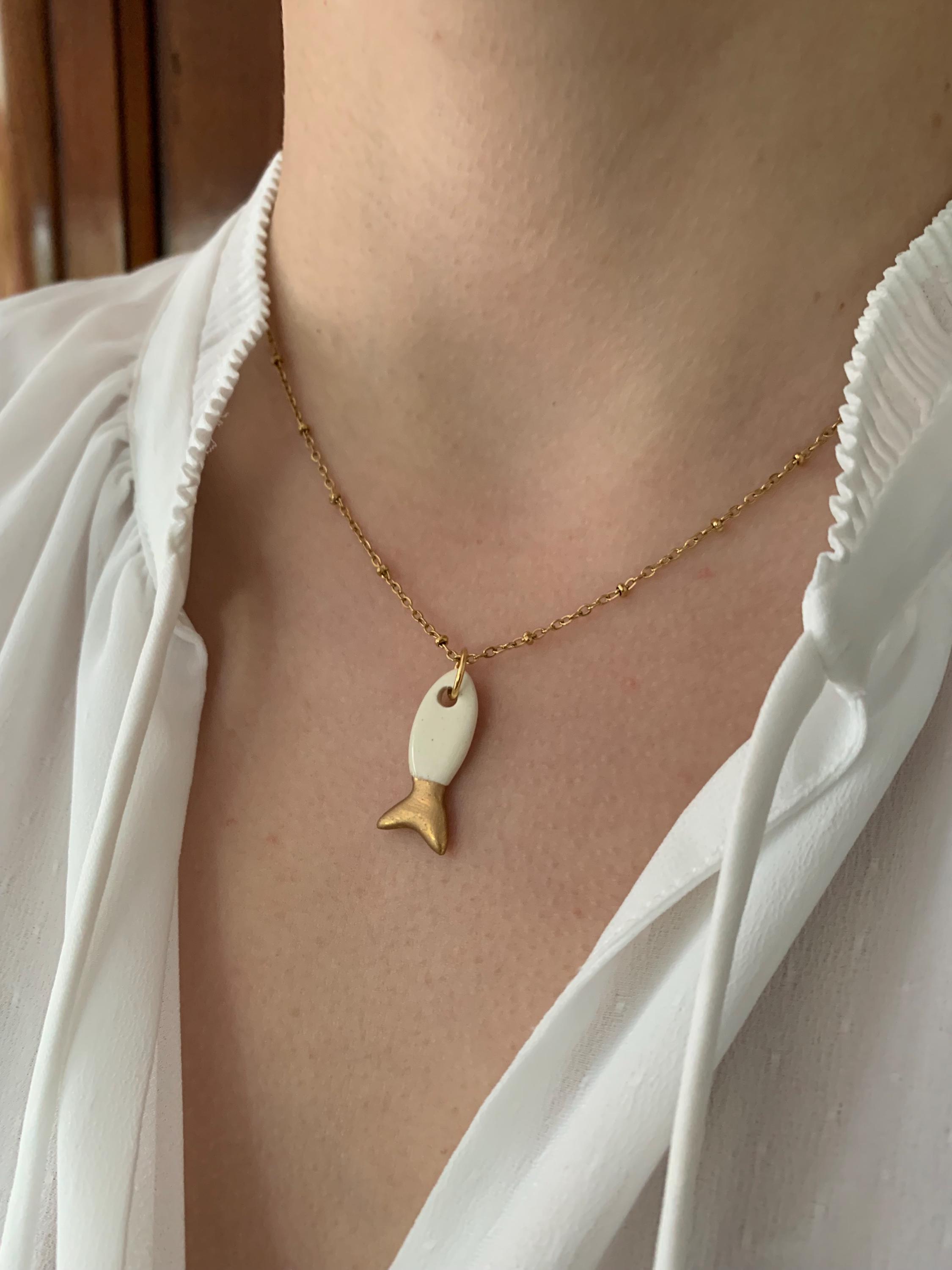 Collier Acier Inoxydable Avec Pendentif Céramique Blanc - Neuf Sans Emballage - Style Minimaliste - Pas De Bague Ni Bracelet