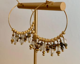 Creole earrings in natural stone and stainless steel
