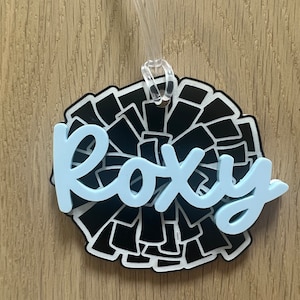 Personalized Cheerleading Bag Tag, Pom Pom Bag Charm, Cheerleading Tournament Gift, Pom Pom Cheer Gift, Cheerleading Coach Gift, Cheer Tag