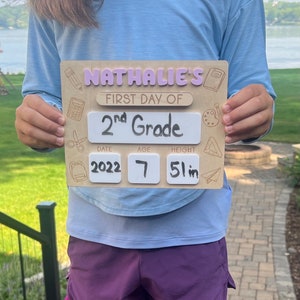First Day of School Sign, Personalized Back to School Plaque, First and Last Day of School Photo Prop, Custom Wood School Plaque for Kids