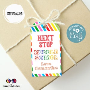 Bewerkbare Next Stop Middle School Cards Tags | Cadeaukaartjes voor school | Laatste dag van de basisschool | Vijfde leerjaar | 5e leerjaar | Afstuderen #SCH1