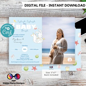 Puede incluir: Una invitación de baby shower azul y blanca con un unicornio y un conejito en un flotador en una piscina. La invitación dice "Splish Splash It's a Baby Bash" e incluye los nombres "Amber & James". La invitación también incluye la fecha, la hora y la ubicación de la fiesta.